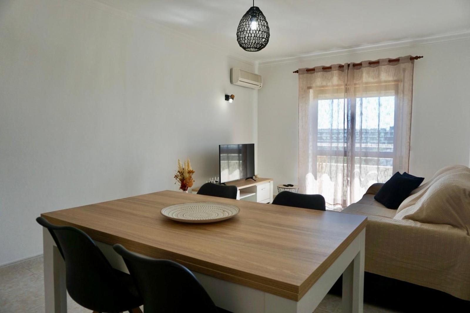 דירות Cozy Alvor Retreat - Sunset Balcony, Wi-Fi & Ac מראה חיצוני תמונה